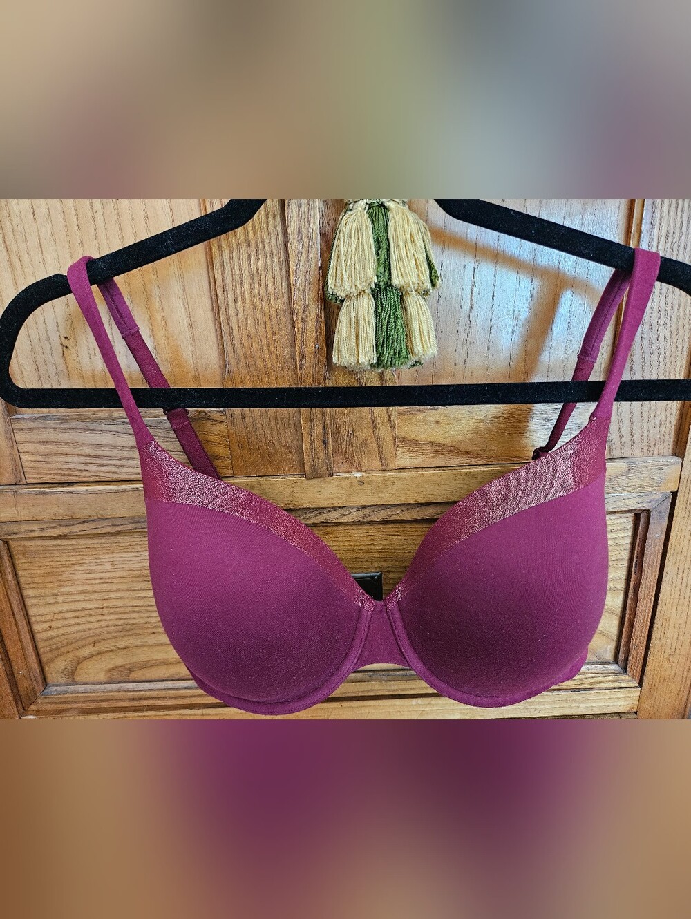 Victoria's Secret Body By Victoria Lined Perfect Coverage 36D Burgandy